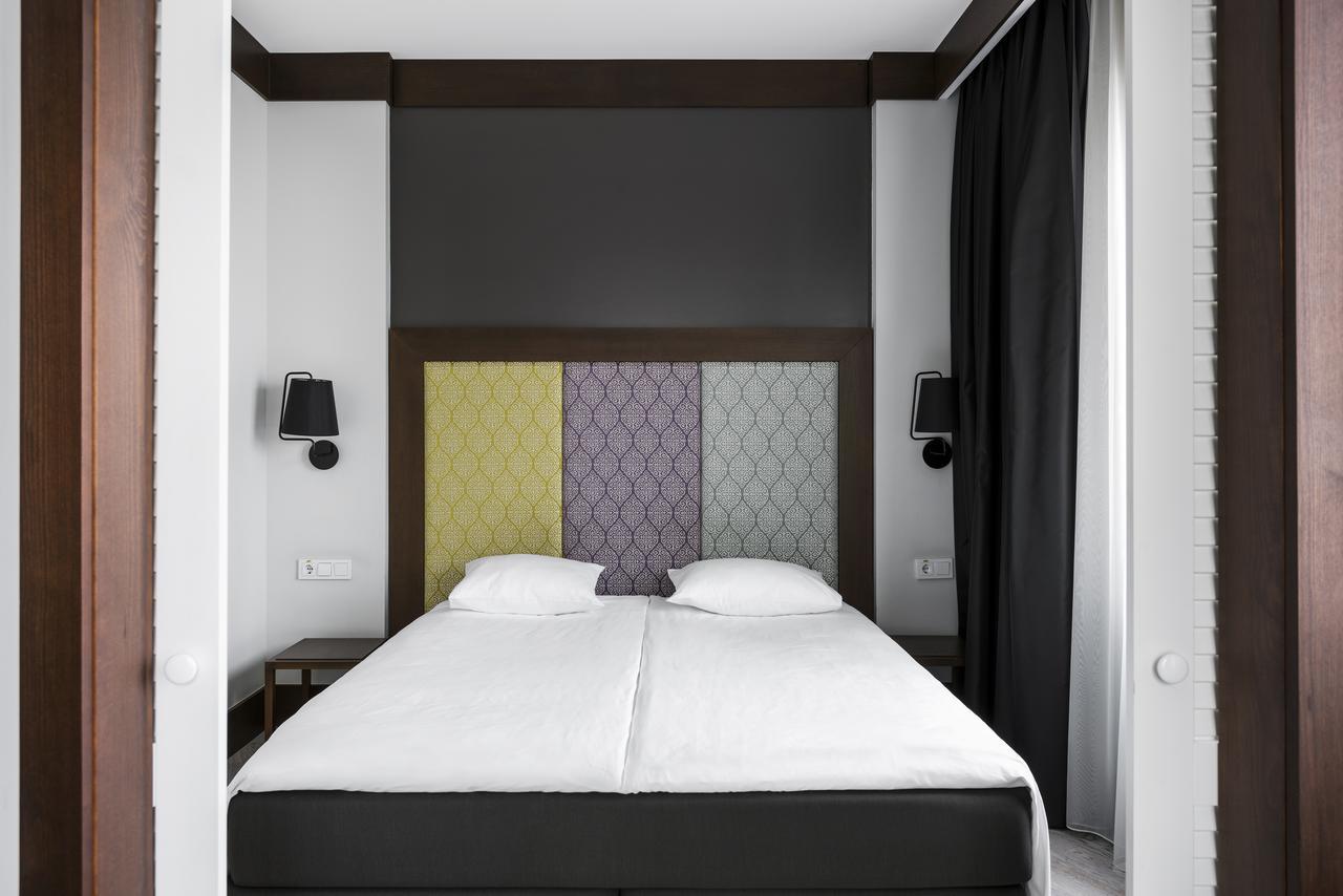 Comfort Lt - Rock 'n' Roll Hotel Vilna